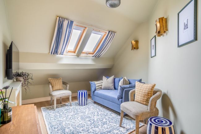 The_Shambles_Suites_The_Timbered_Nest