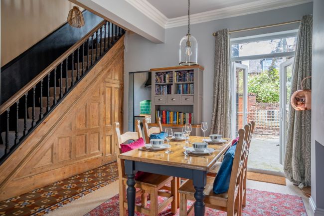 25_Compton_Street